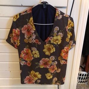 Forever 21 floral top